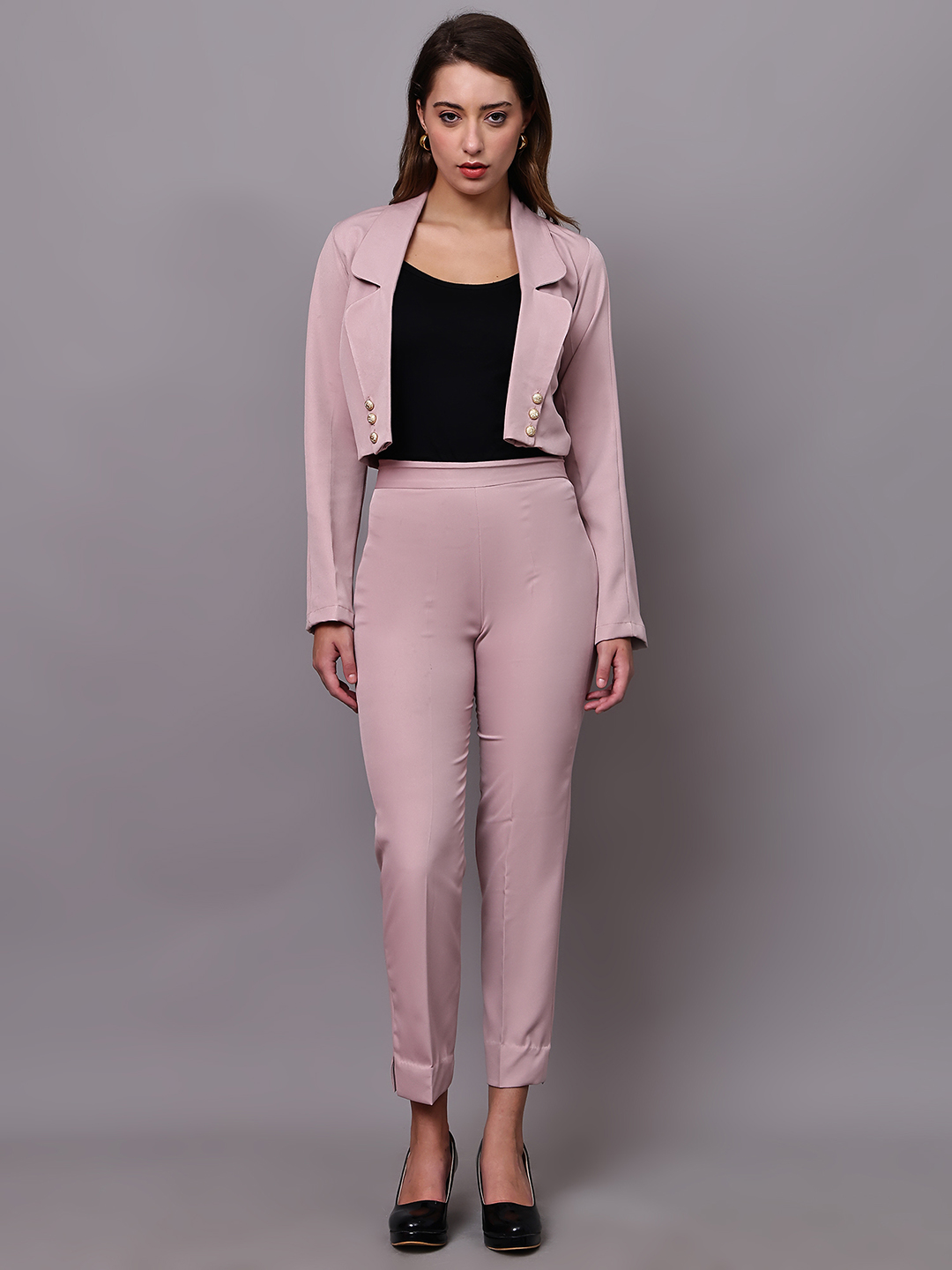 Pale Peach Cropped Blazer Co-ord Set.